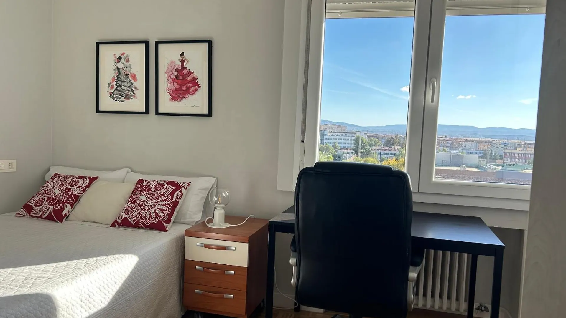 Homestay Habitacion Doble Con Bano Privado En El Centro De Granada